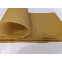 Вощина из пчелиного забрусного воска